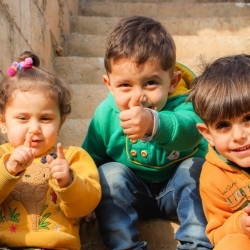 UN agencies and advocates publish new guidance on durable solutions for migrant children